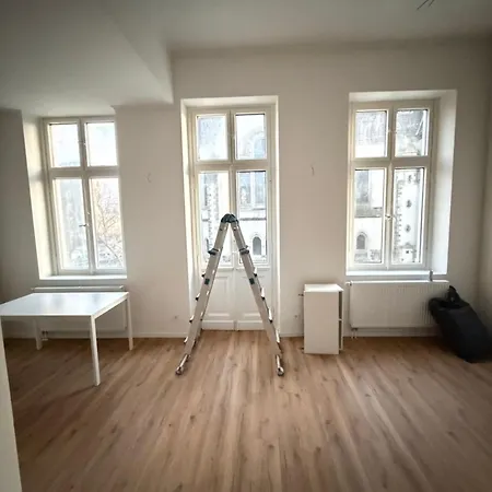 公寓 Modernes Am Lutherplatz 克雷费尔德