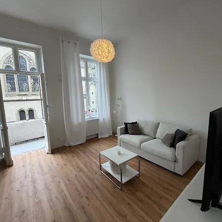 Modernes Am Lutherplatz 아파트